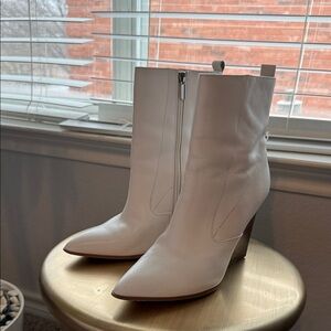 Bleecker & Bond White ankle boots
